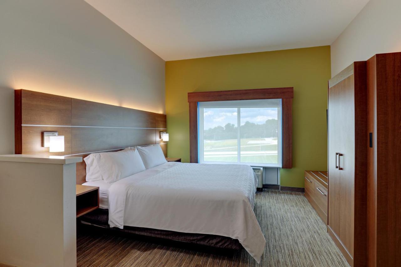Holiday Inn Express Campbellsville By Ihg Exterior photo
