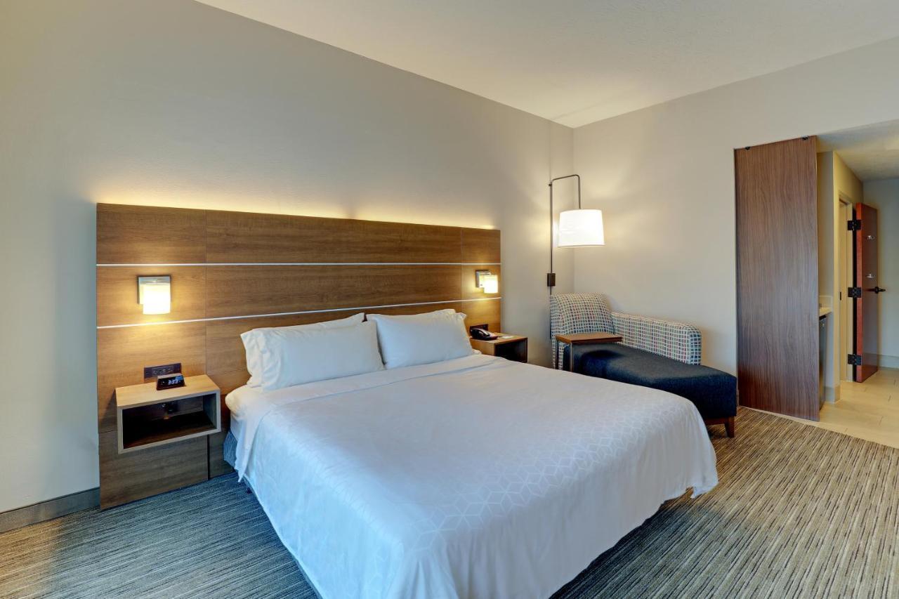 Holiday Inn Express Campbellsville By Ihg Exterior photo